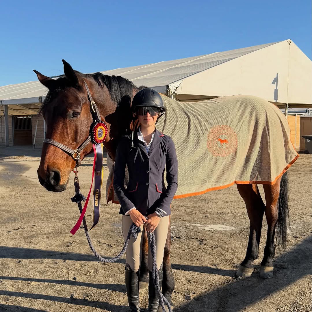 Grace Wahlberg with horse