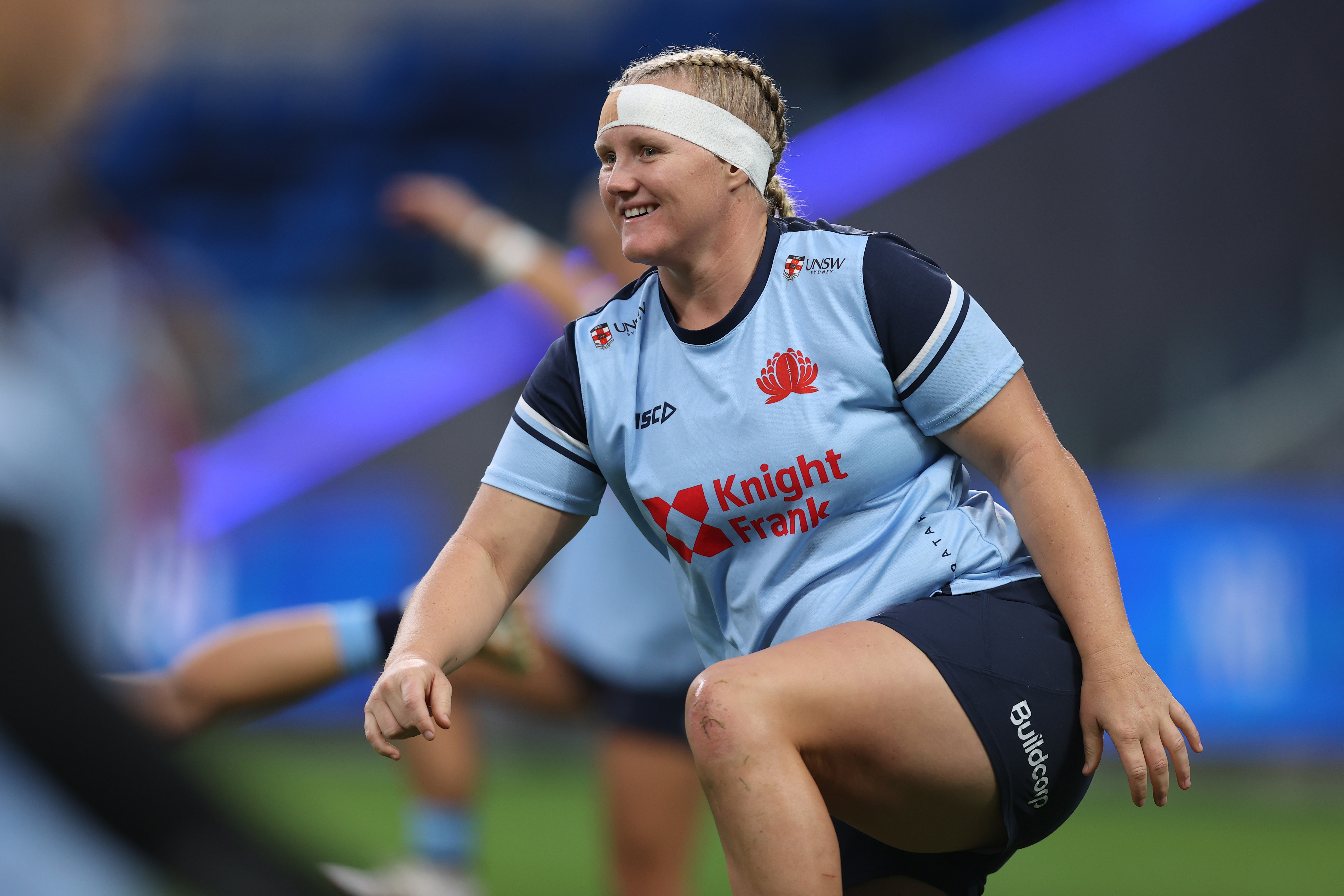 Emily Robinson of the Waratahs warms up.