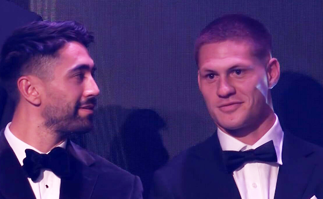 Shaun Johnson speaks to Kalyn Ponga before the Dally M winner was revealed.