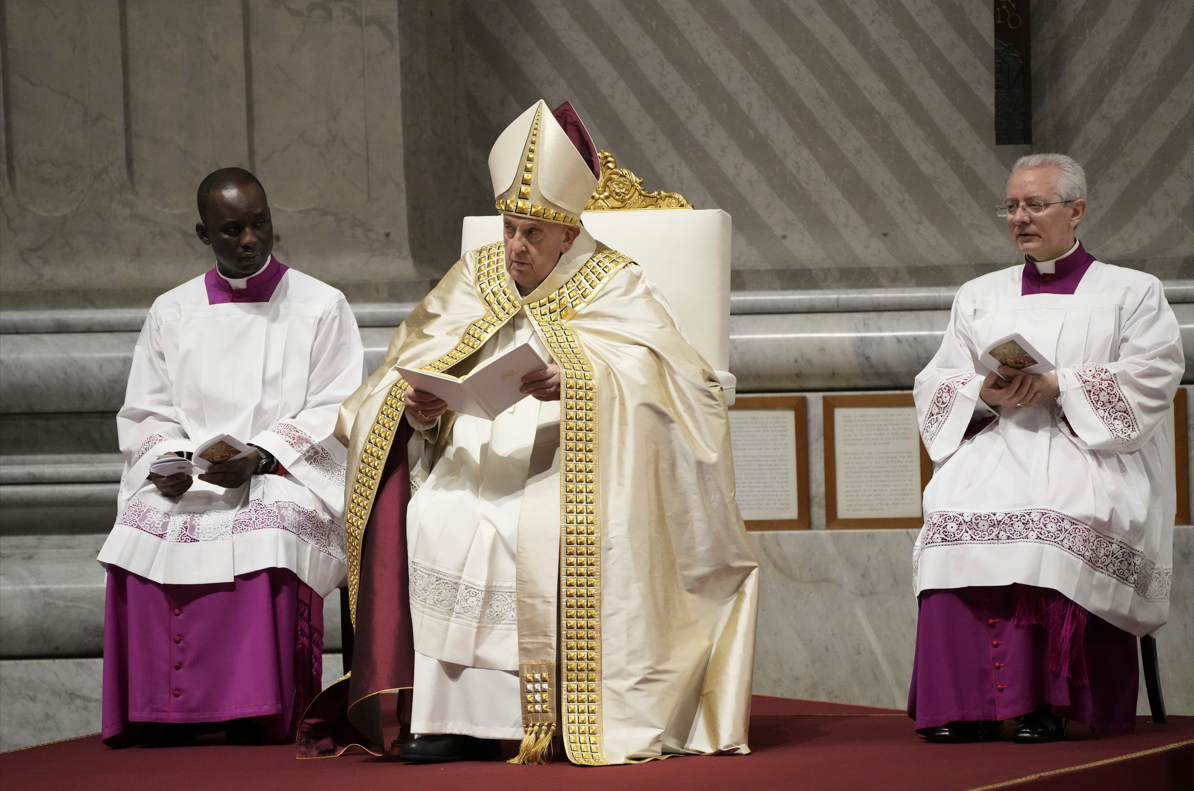 Pope Francis officially proclaims 2025 a ‘Holy Year’
