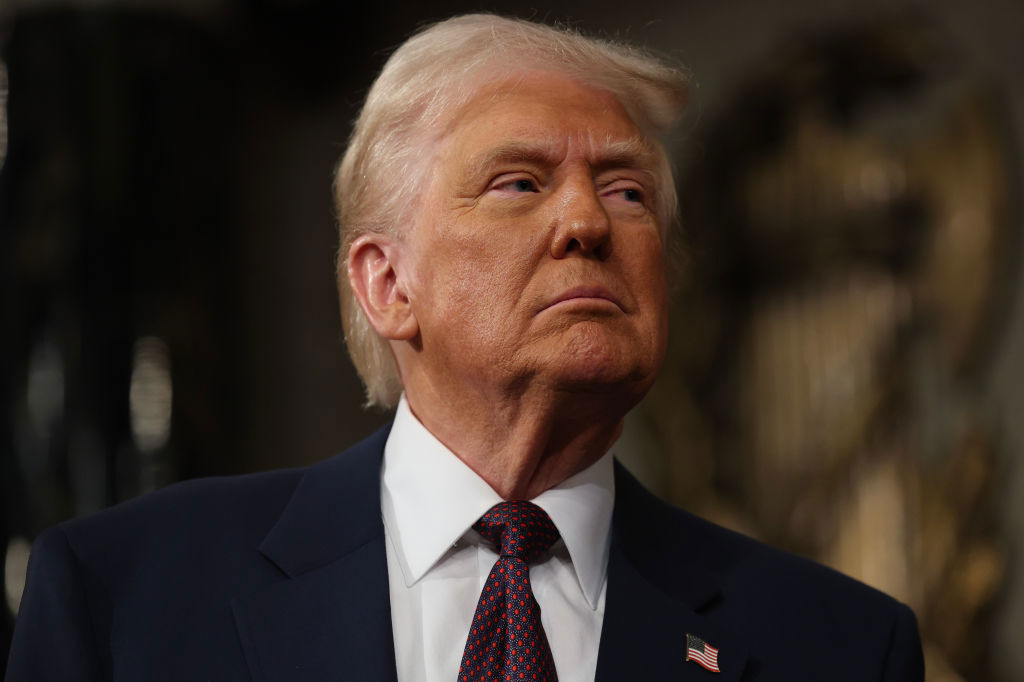 Washington, DC - 04 de marzo: el presidente de los Estados Unidos, Donald Trump, se dirige a una sesión conjunta del Congreso en el Capitolio de los Estados Unidos el 4 de marzo de 2025 en Washington, DC. Se esperaba que el presidente Trump se dirigiera al Congreso sobre sus logros tempranos de su presidencia y su próxima agenda legislativa. (Foto de Win McNamee/Getty Images)