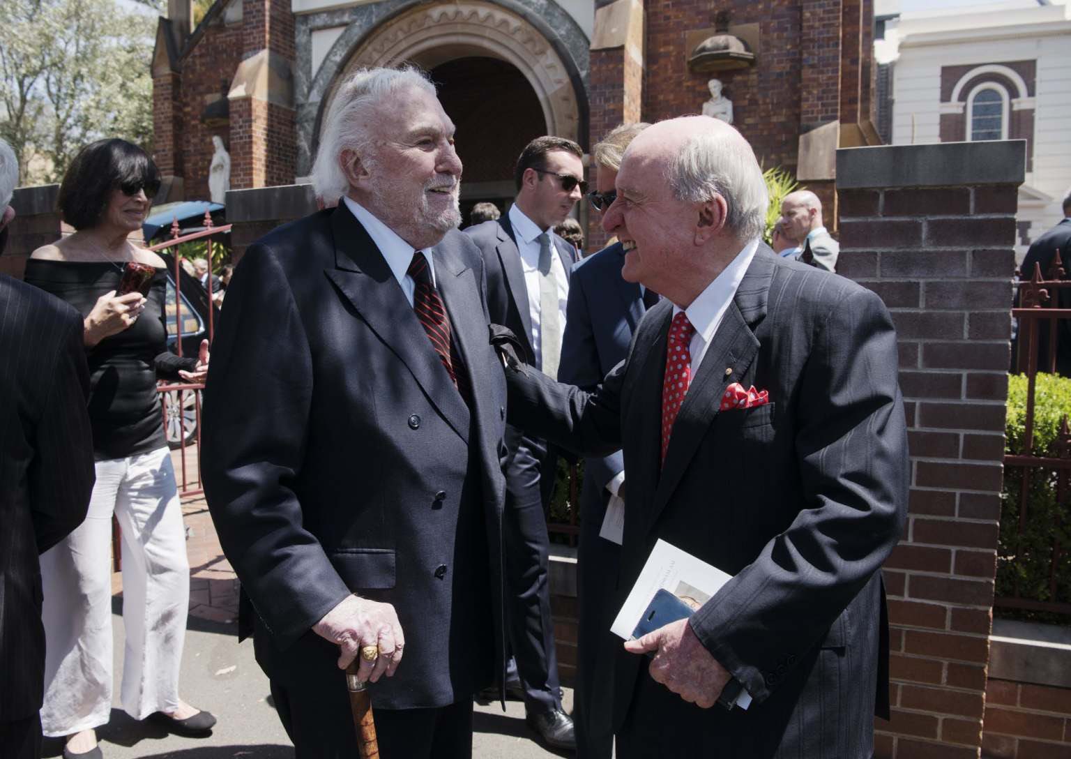 Former broadcaster Alan Jones has paid tribute to rival radio legend John Laws, saying there was never animosity between them, only "enduring respect and friendship".
