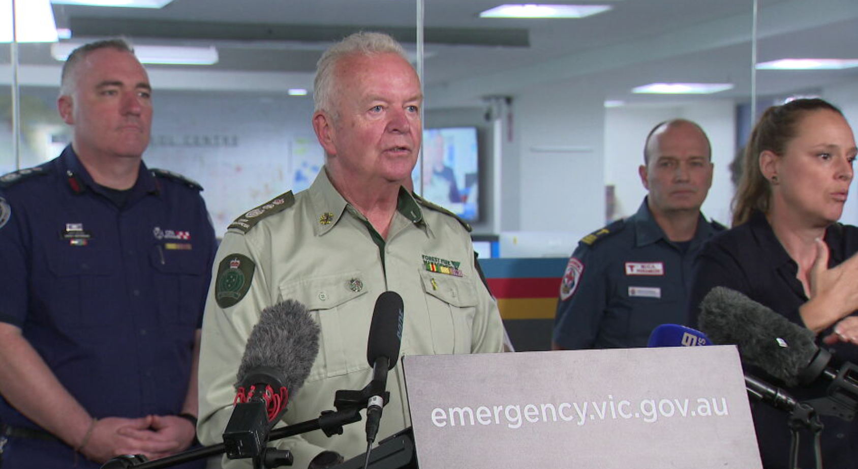 Fire authorities warned the mercury could reach the high 40s in parts of Victoria.