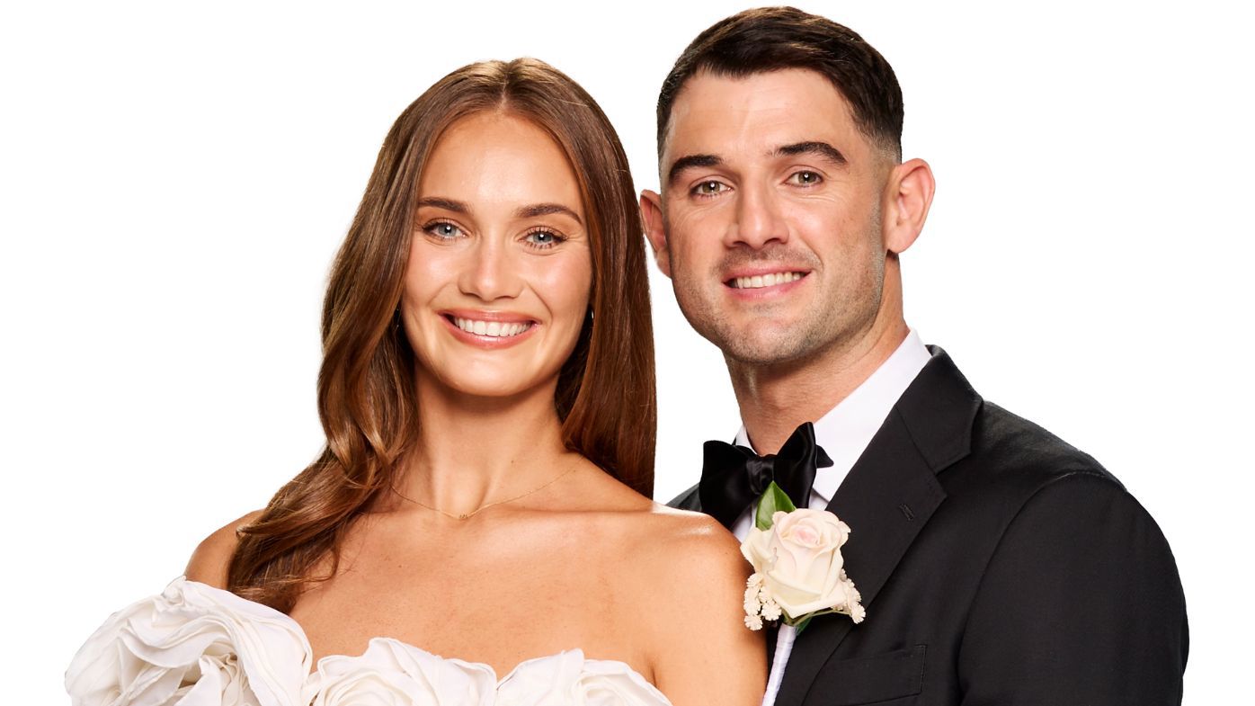 Brook and Chris: Married At First Sight 2026 Couple Official Bio | MAFS  Season 13