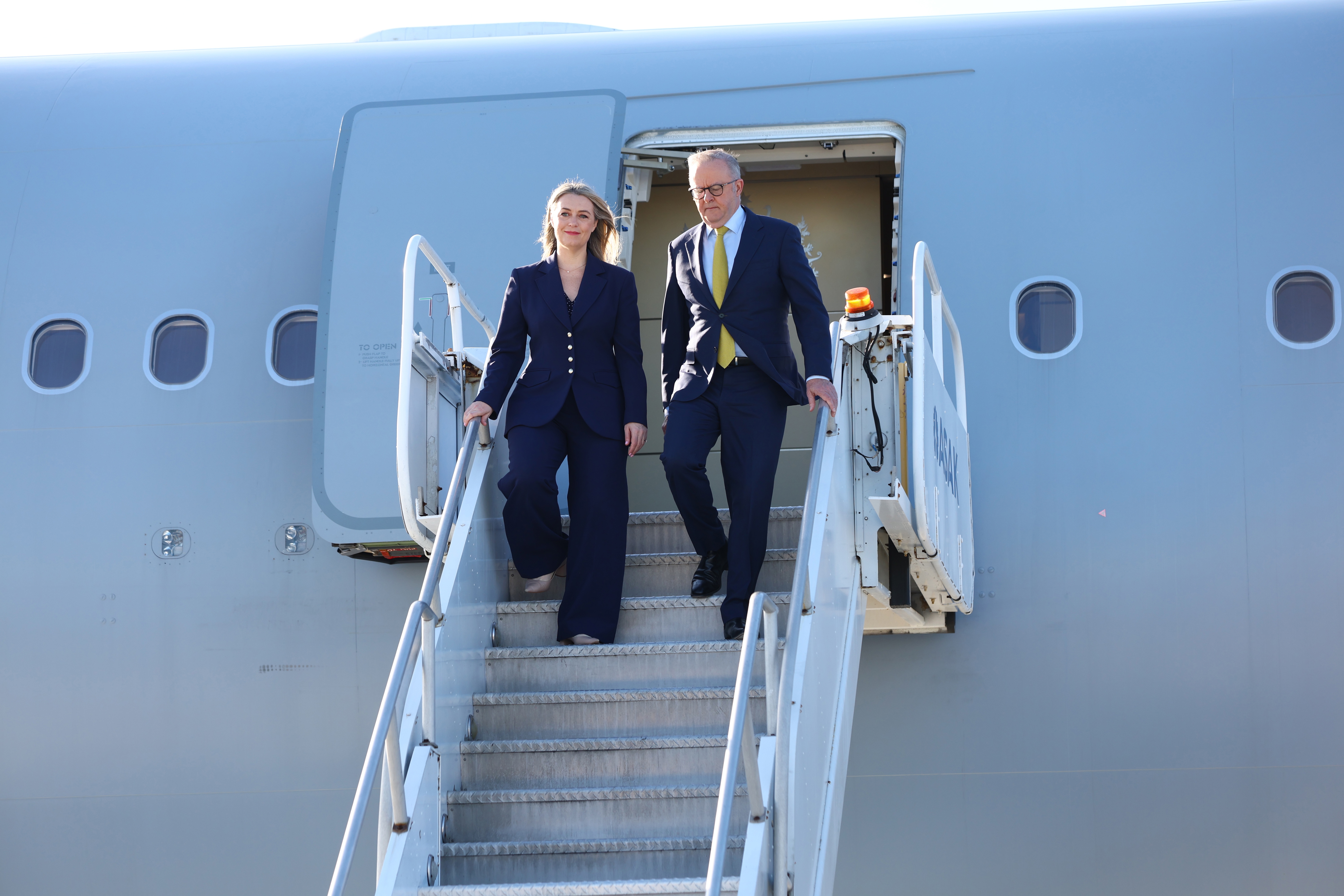 Prime Minister Anthony Albanese and Jodie Haydon arrive at JFK International Airport ahead of the 80th session of the United Nations General Assembly in New York City, United States of America on the 20th of September 2025. fedpol Photo: Dominic Lorrimer