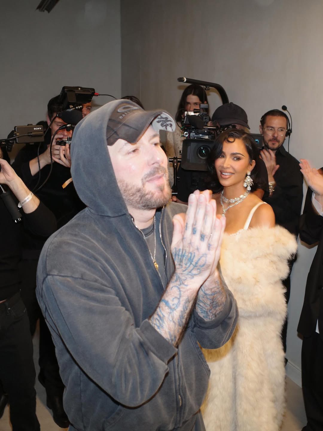 kim kardashian lauren sanchez paris fashion week