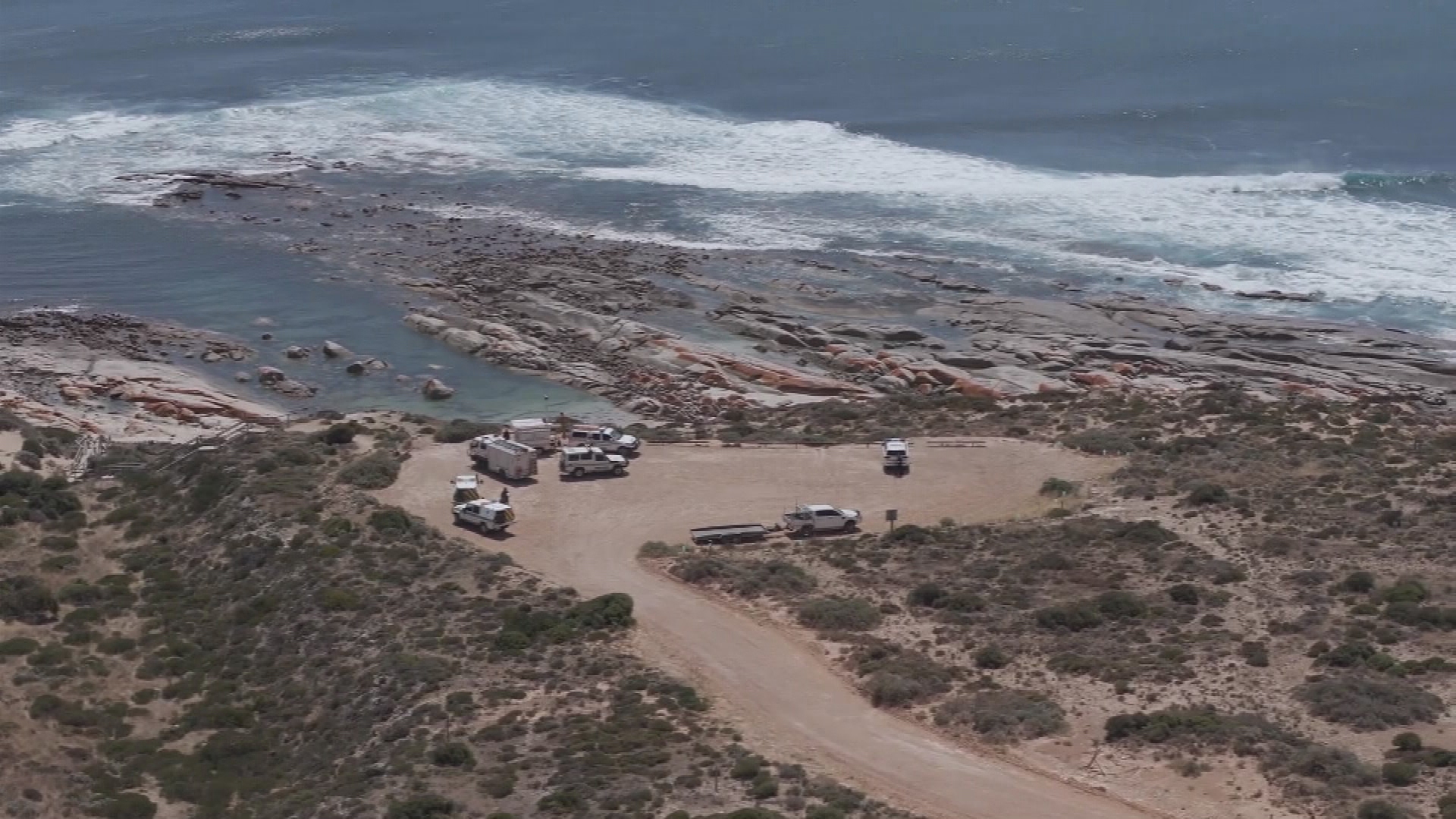 T﻿he search for a man who was taken by a great white shark at a popular surfing spot off the coast in South Australia near Streaky Bay will be scaled back.