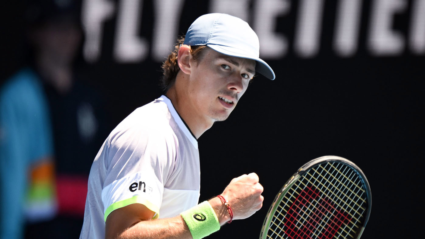 Australian Open news Alex de Minaur on course to play Novak Djokovic in fourth round