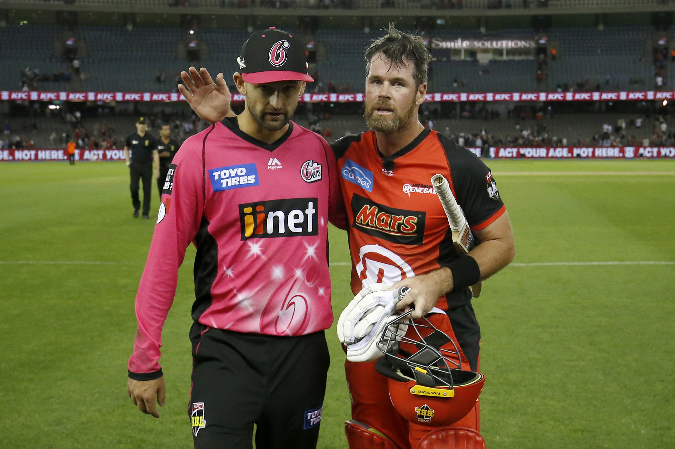 MELBOURNE, AUSTRALIA - FEBRUARY 15: Nathan Lyon of the Sydney Sixers and Dan Christian of the Renegades embrace after  the Big Bash League semi final between the Melbourne Renegades v Sydney Sixers at Marvel Stadium on February 15, 2019 in Melbourne, Australia. (Photo by Darrian Traynor - CA/Cricket Australia via Getty Images/Getty Images)