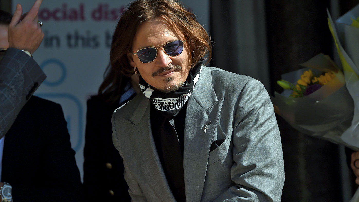  Johnny Depp arrives at the Royal Courts of Justice, the Strand on July 28, 2020 in London, England.