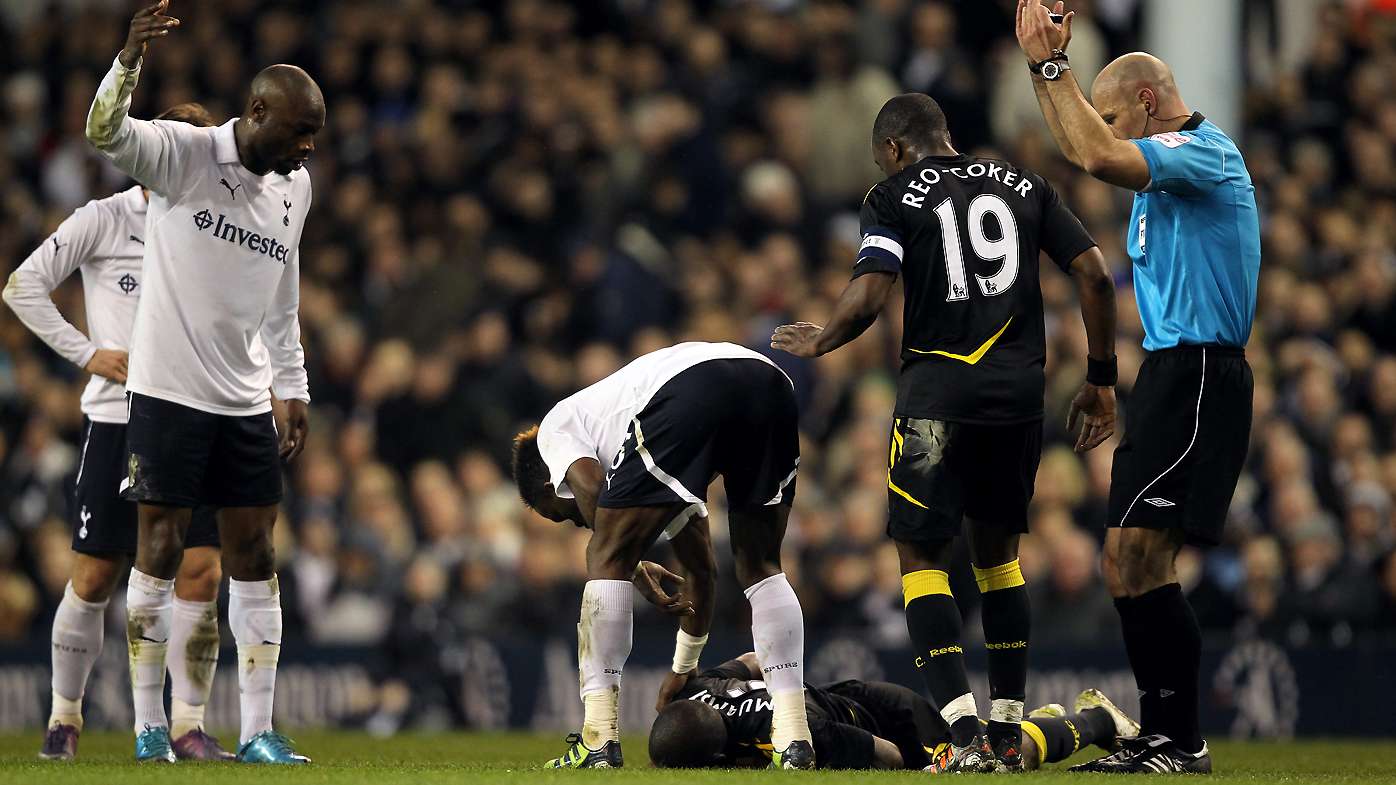 Bolton Wanderers' Fabrice Muamba collapses on the pitch