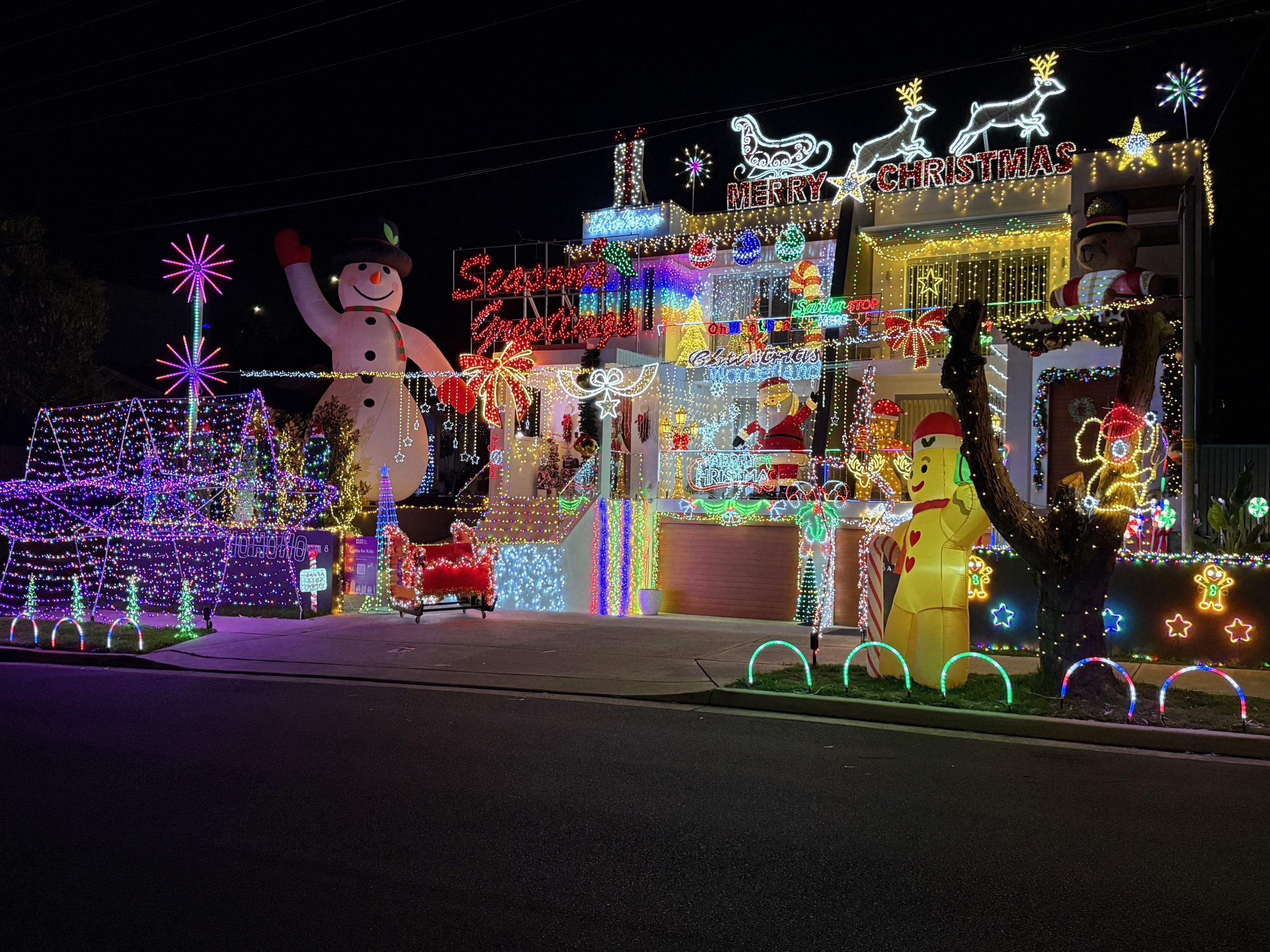 Christmas lights in Baulkham Hills in Sydney