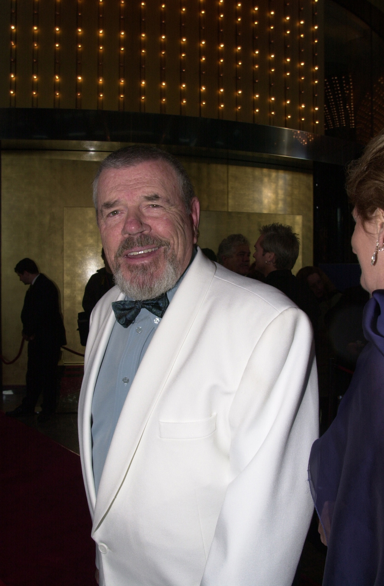 Beloved Australian actor Brian Wenzel has died at the age of 94.﻿