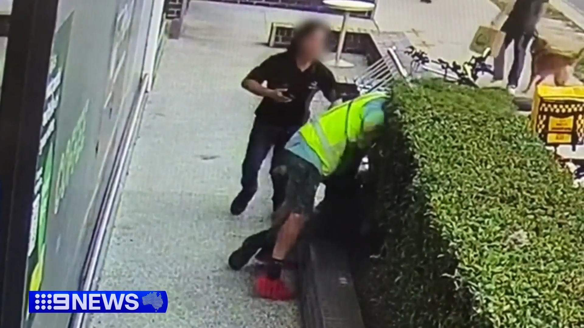 Retail workers assaulted