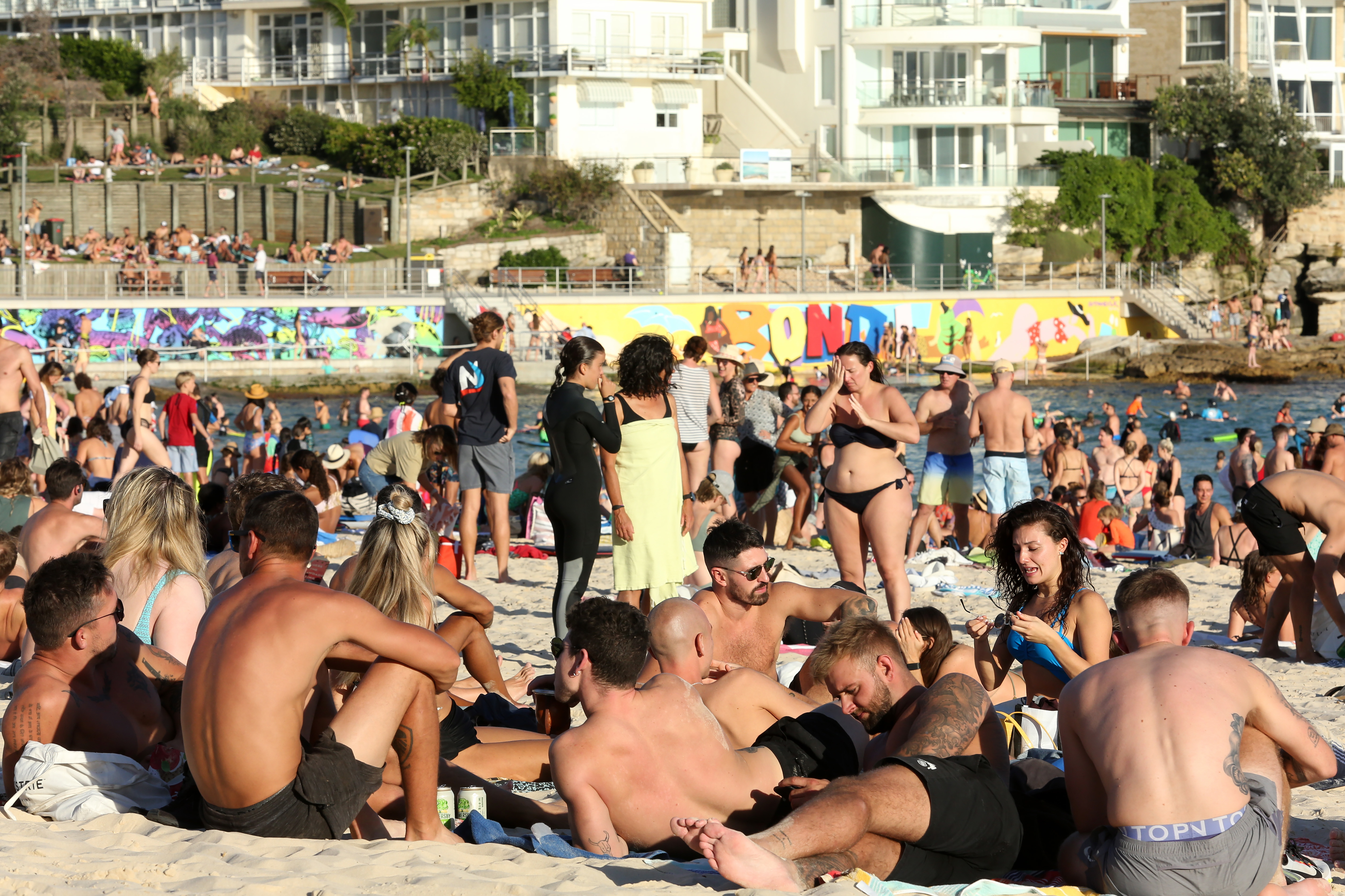 Coronavirus Several Bondi Backpackers Test Positive For Coronavirus