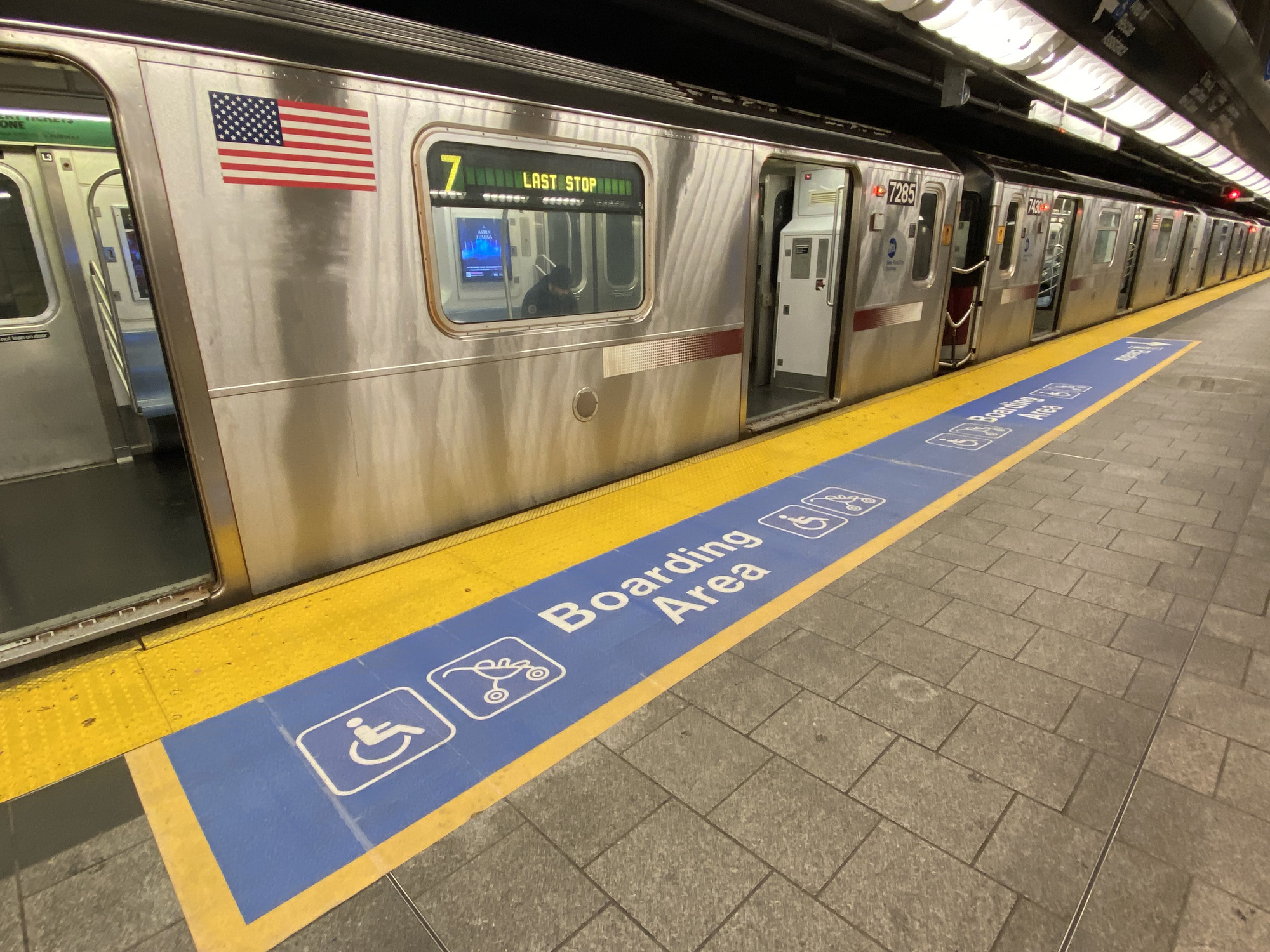 Woman burned to death on New York subway