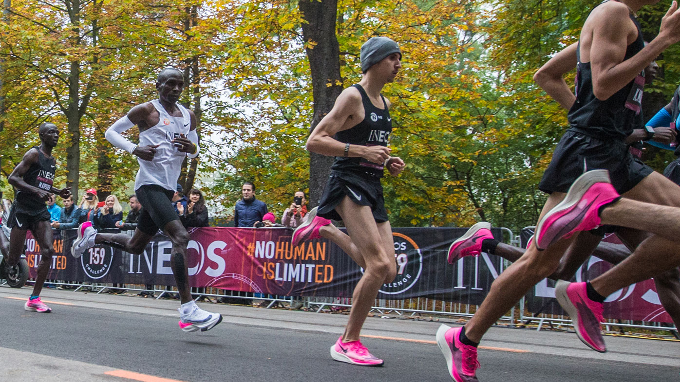 Eliud Kipchoge and pacers run during INEOS 159 Challenge on Oct 12, 2019 at Vienna