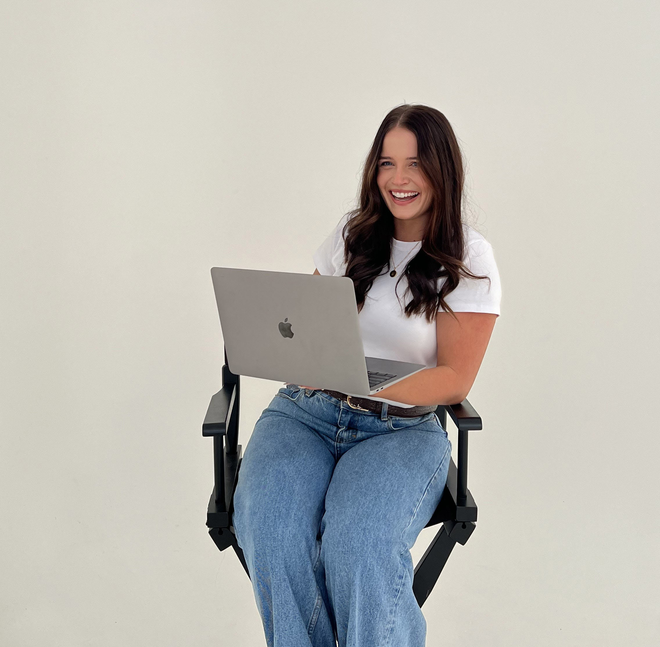 Now that she's making an income from UGC, Abby-Rose has no plans to return to a traditional job.