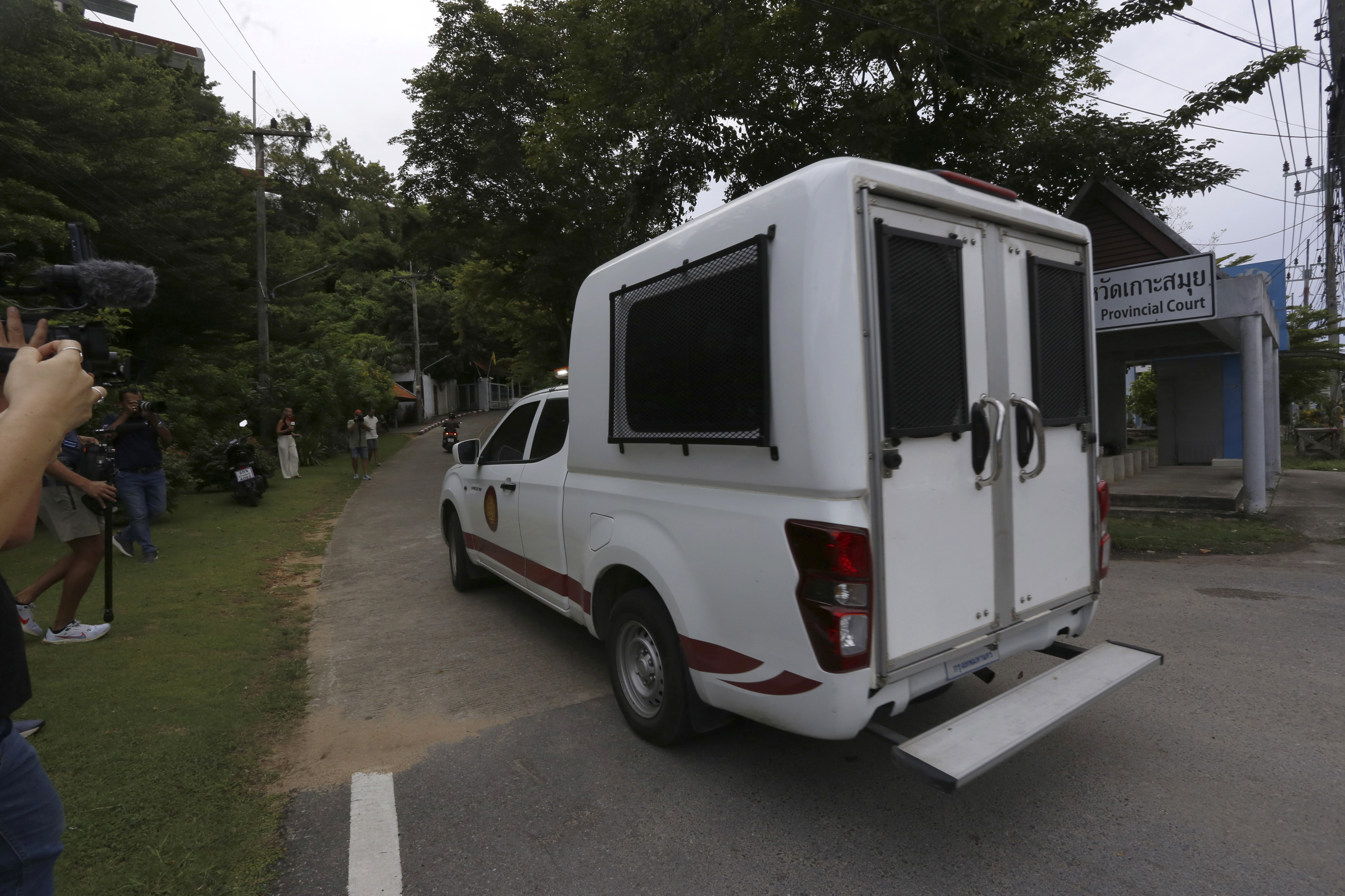 A prisoner van carrying Daniel Sancho Bronchalo