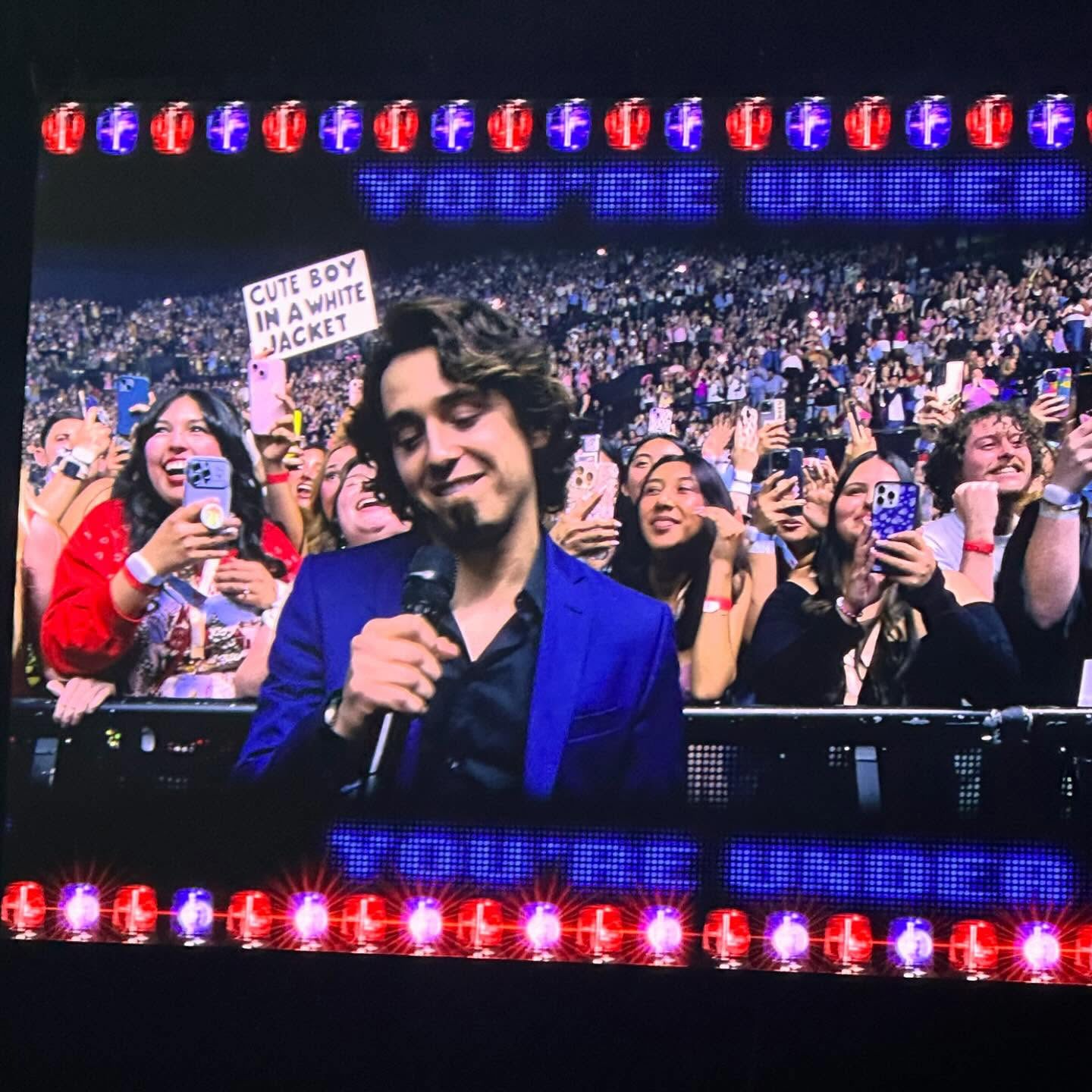 Marcello Hernandez as Domingo at the Sabrina Carpenter concert