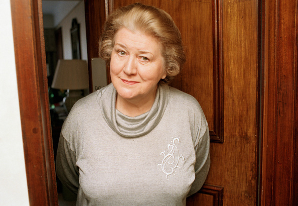 Actress Dame Patricia Routledge, known for playing Hyacinth Bucket in classic TV sitcom Keeping Up Appearances, has died at the age of 96.