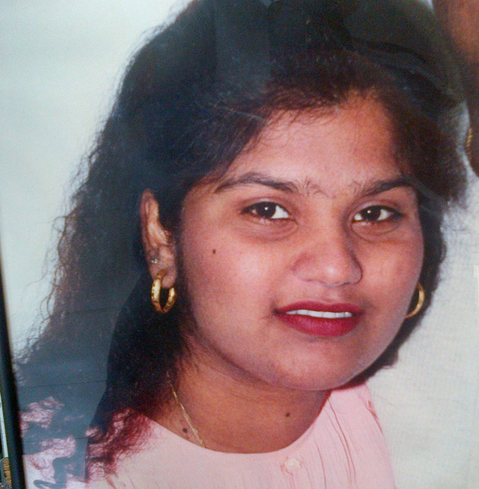 Acid attack victim Monika Chetty likely died protecting attacker, inquest finds