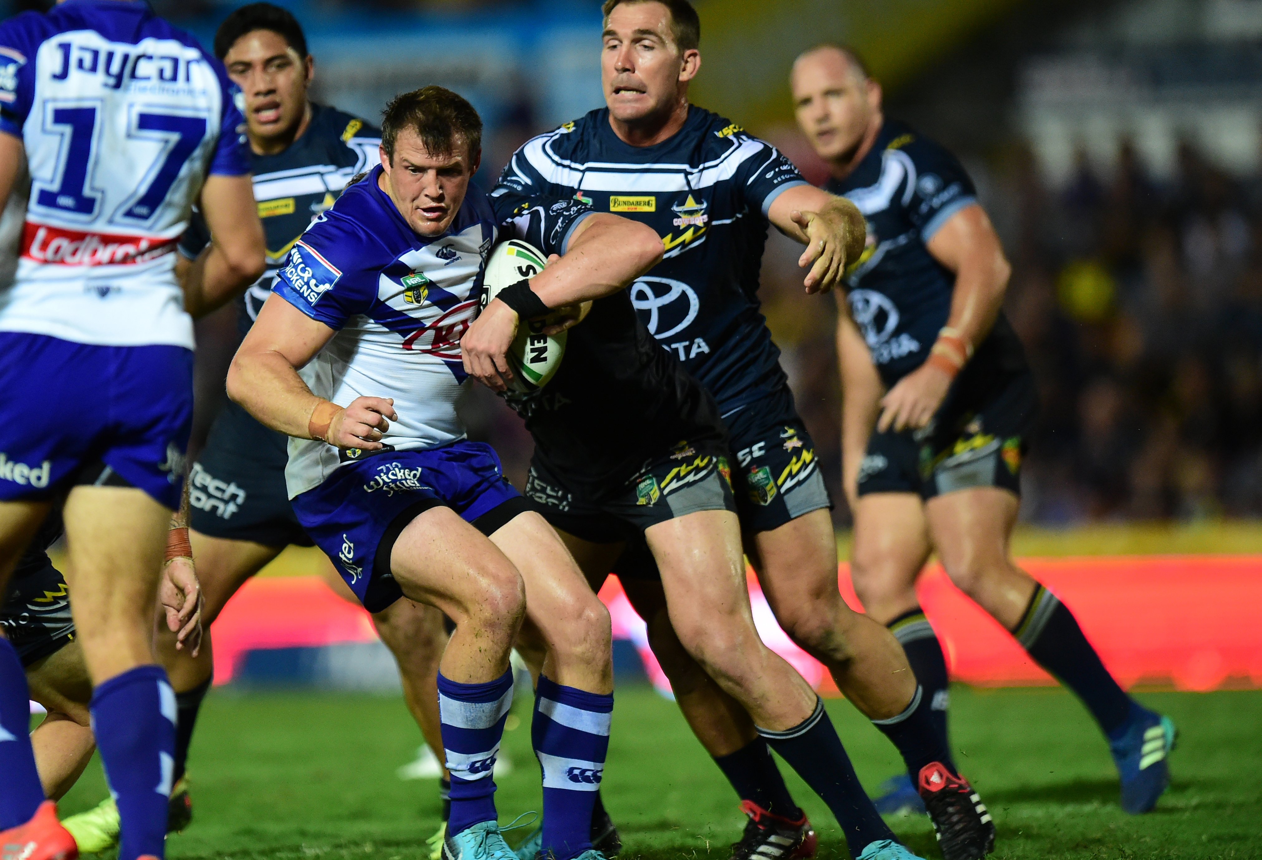 Josh Morris in action for the Bulldogs in 2018.