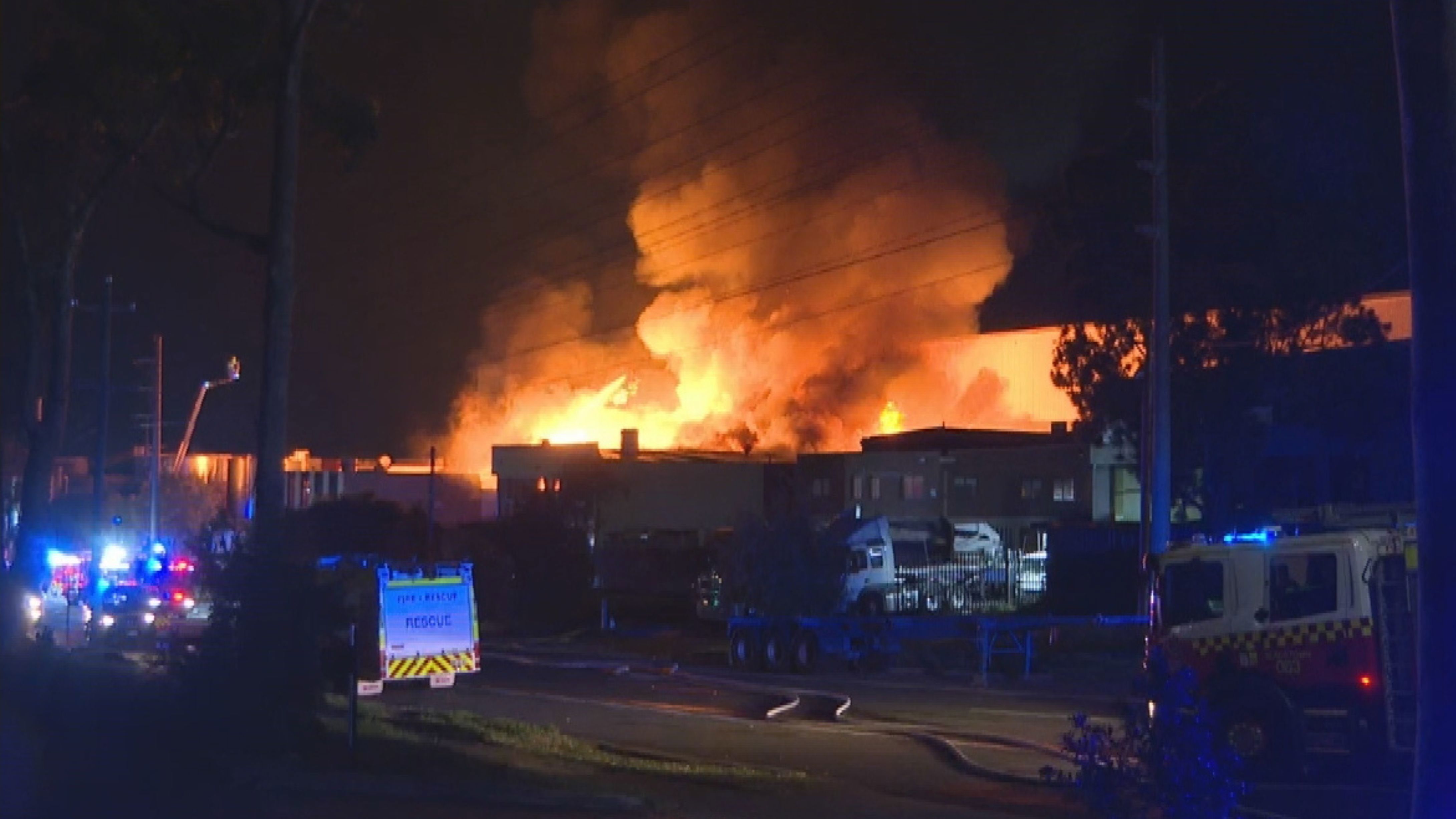 Factory fire Wetherill Park still