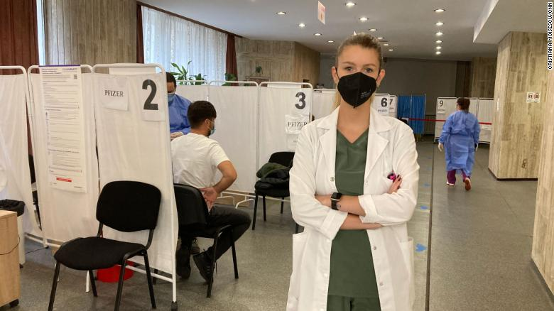 Dr. Alexandra Munteanu, pictured at the Palatul Copiilor vaccination centre in Bucharest on November 16, is ready to vaccinate as many people as needed -- if only they would come.