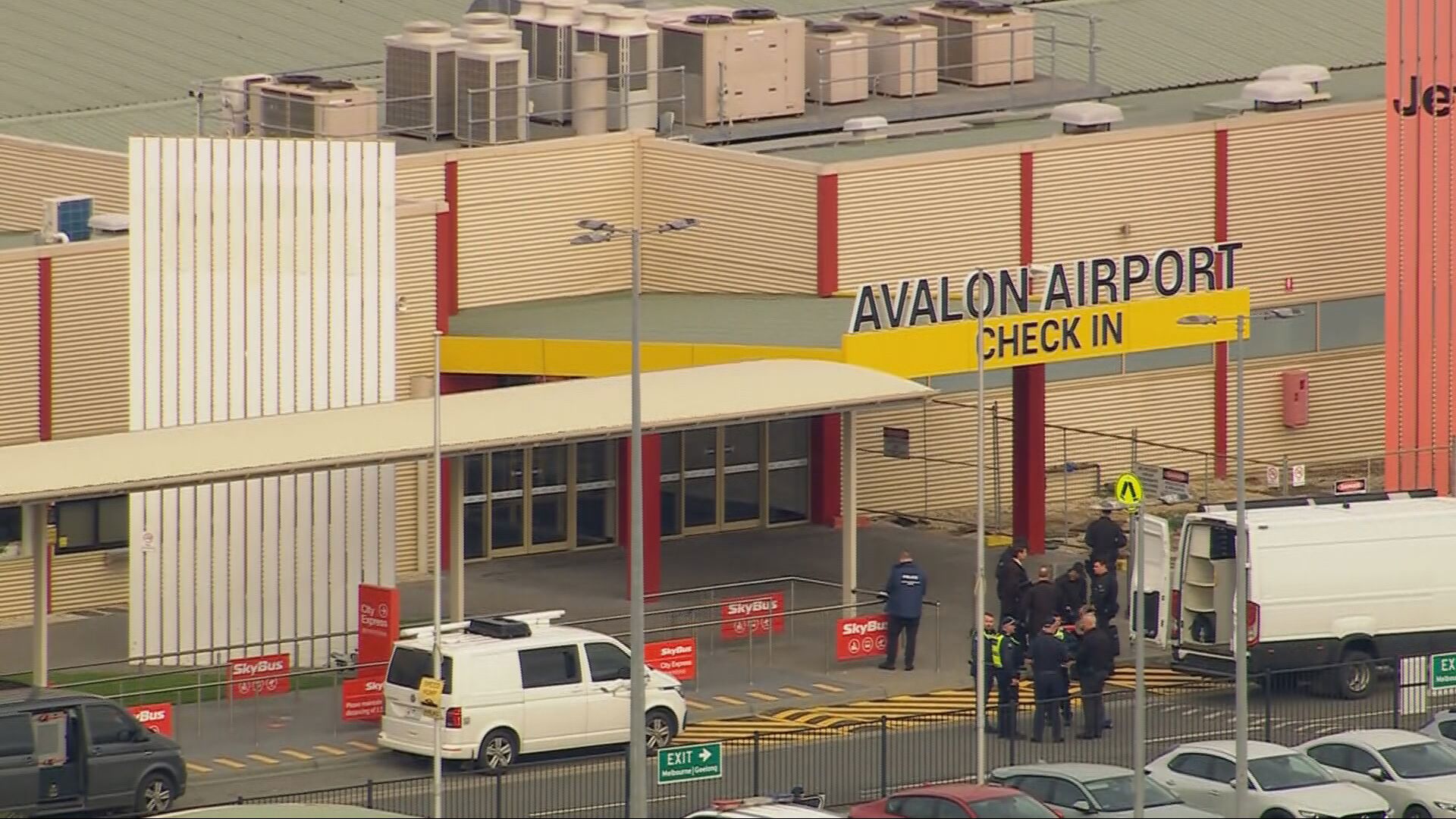Avalon Airport bomb scare