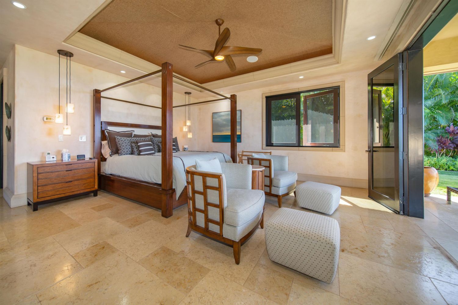 Maui estate sold for US$18.5 million Hawaii's highest-priced sale this year.