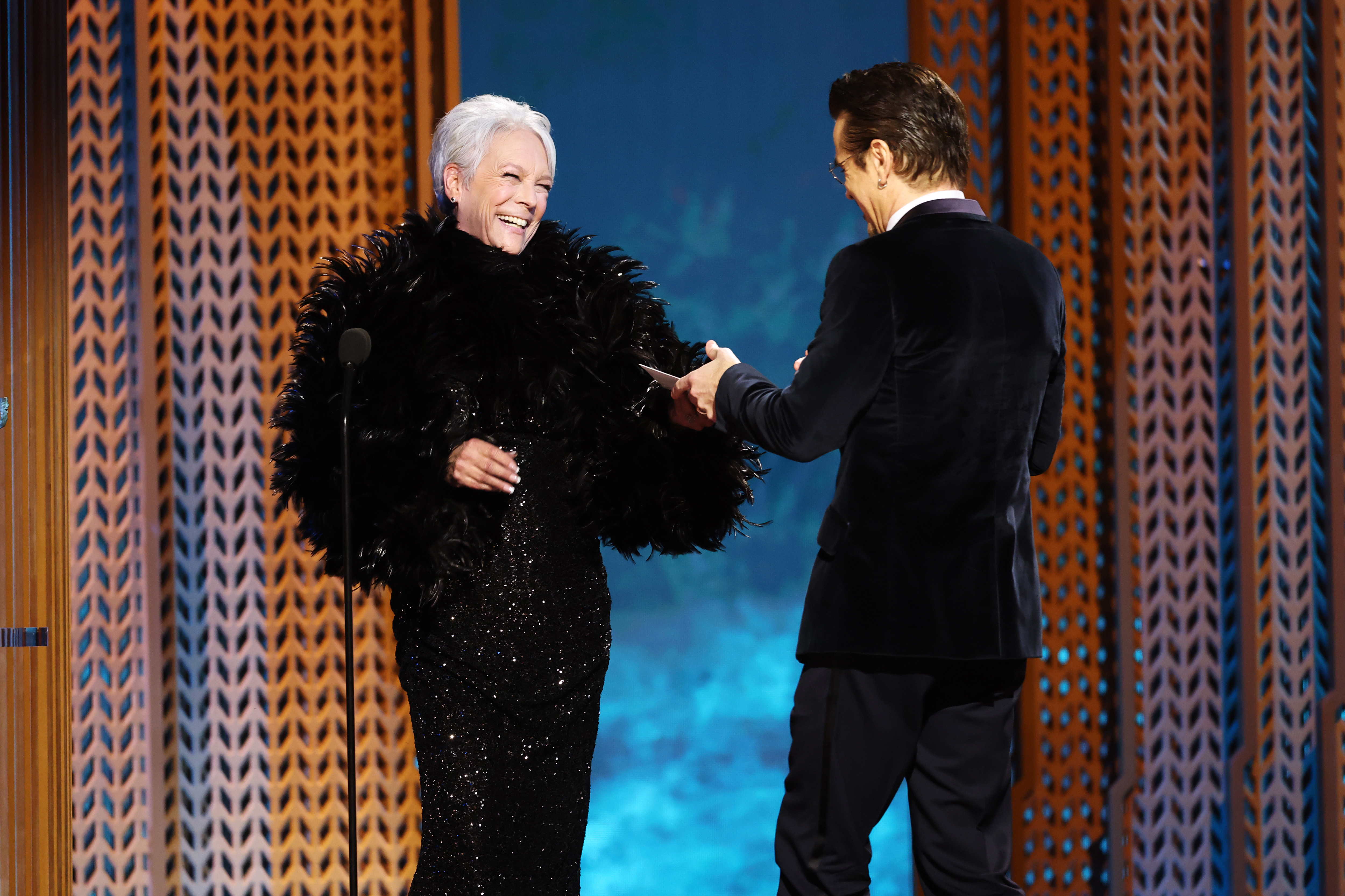 Colin Farrell and Jamie Lee Curtis 