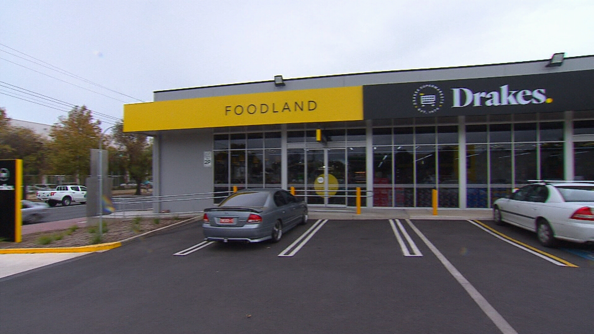 Drakes supermarkets leave Foodland group SA news