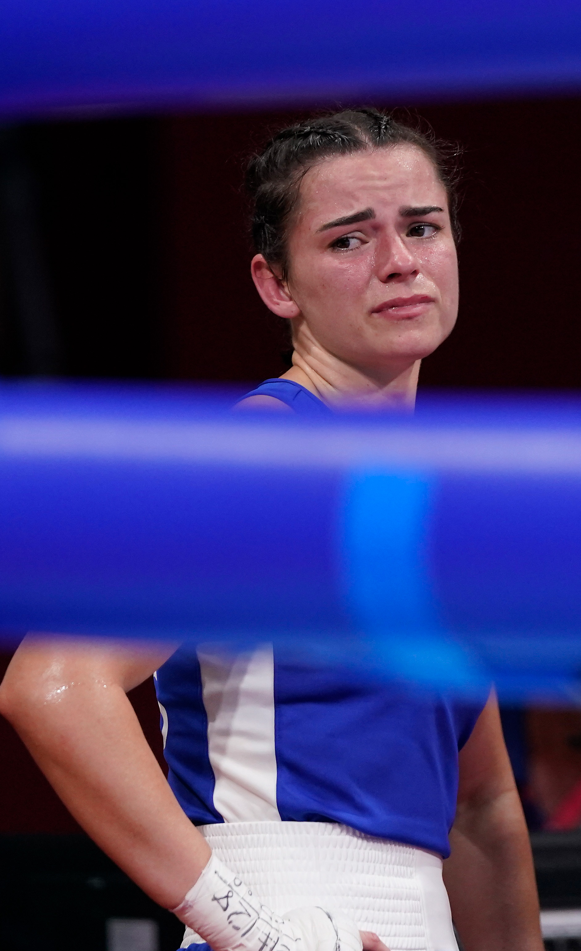 Skye Nicholson collapsed after losing to Caris Atinstoll ...