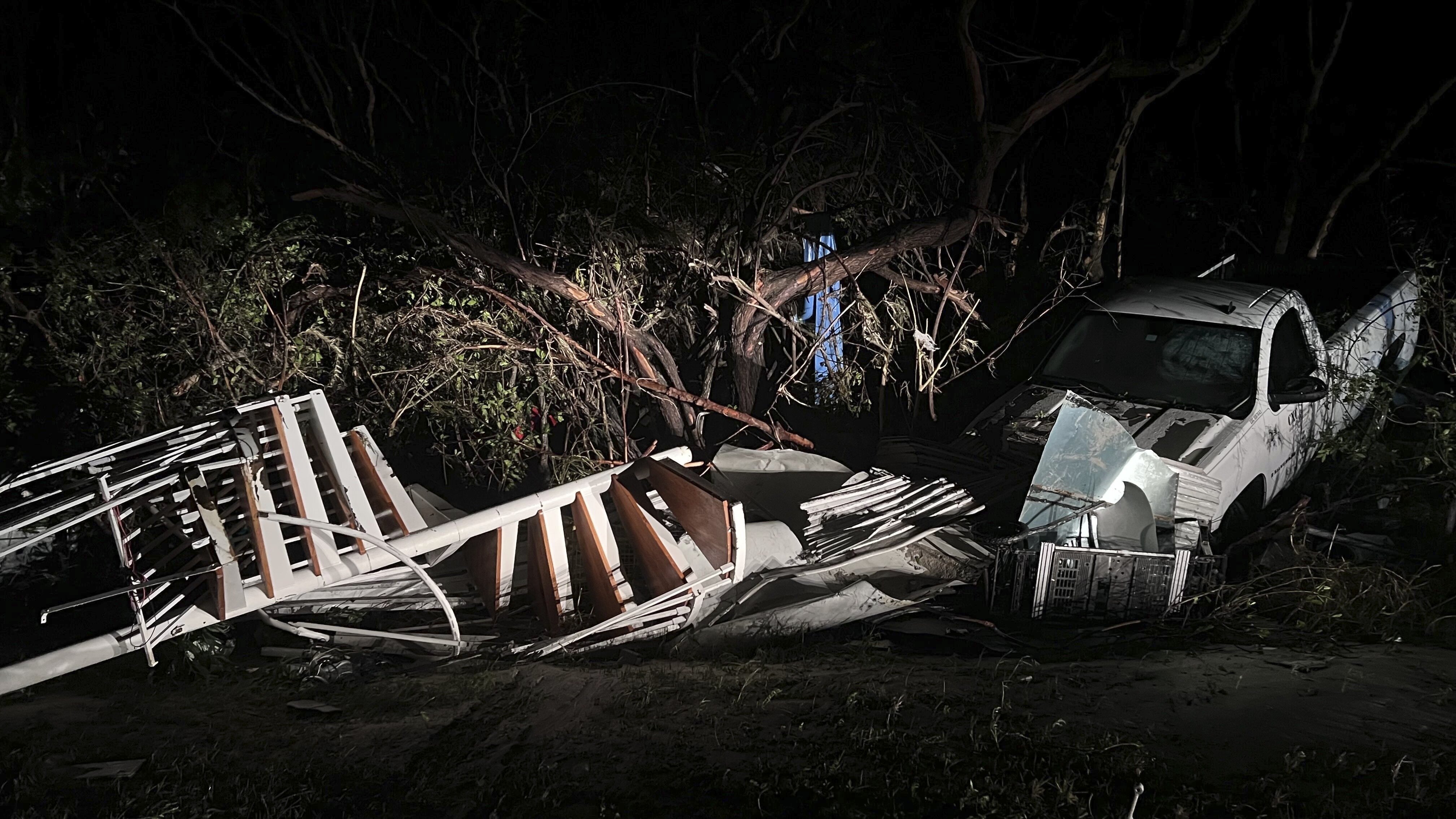 Huracán Ian: personas atrapadas, 2,5 millones sin electricidad mientras Florida se empapa