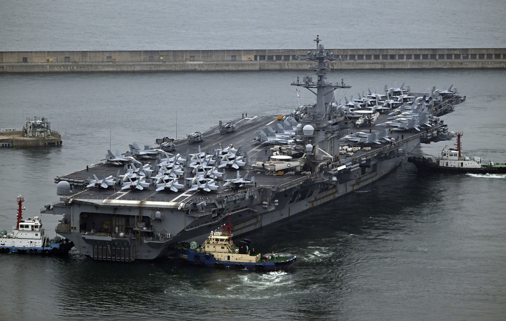 El Theodore Roosevelt (CVN 71), un portaaviones de propulsión nuclear, está anclado en Busan, Corea del Sur, el sábado 22 de junio de 2024.