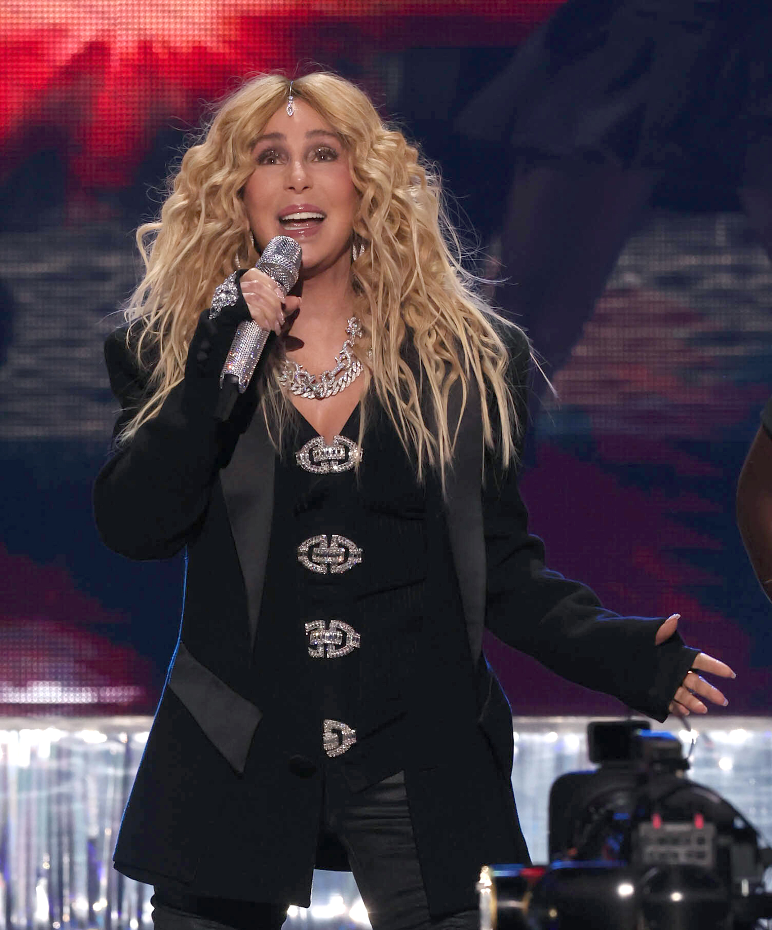  Singer Cher performs at Madison Square Garden on December 08, 2023 in New York City. (Photo by Kevin Kane/WireImage)