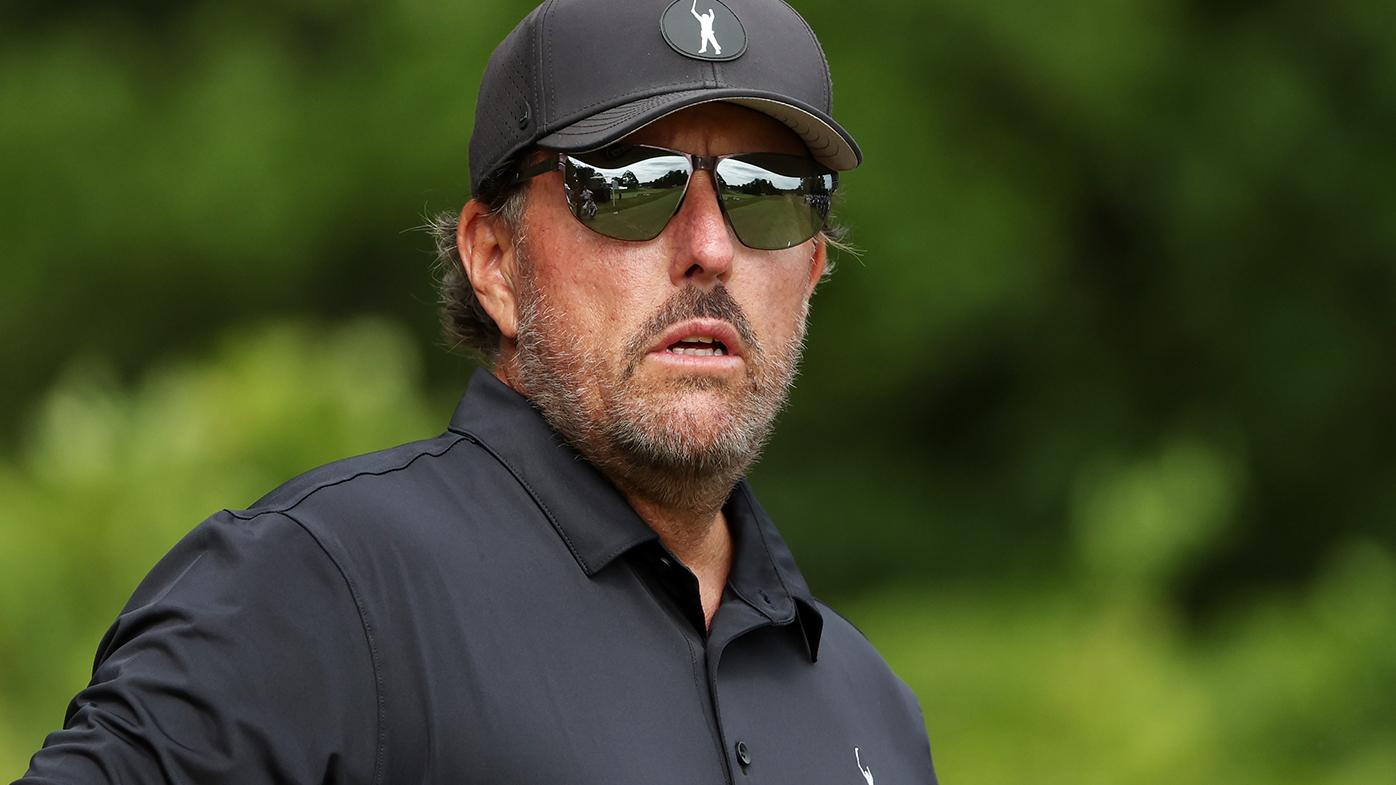 Phil Mickelson shot 78 in the opening round of the US Open.