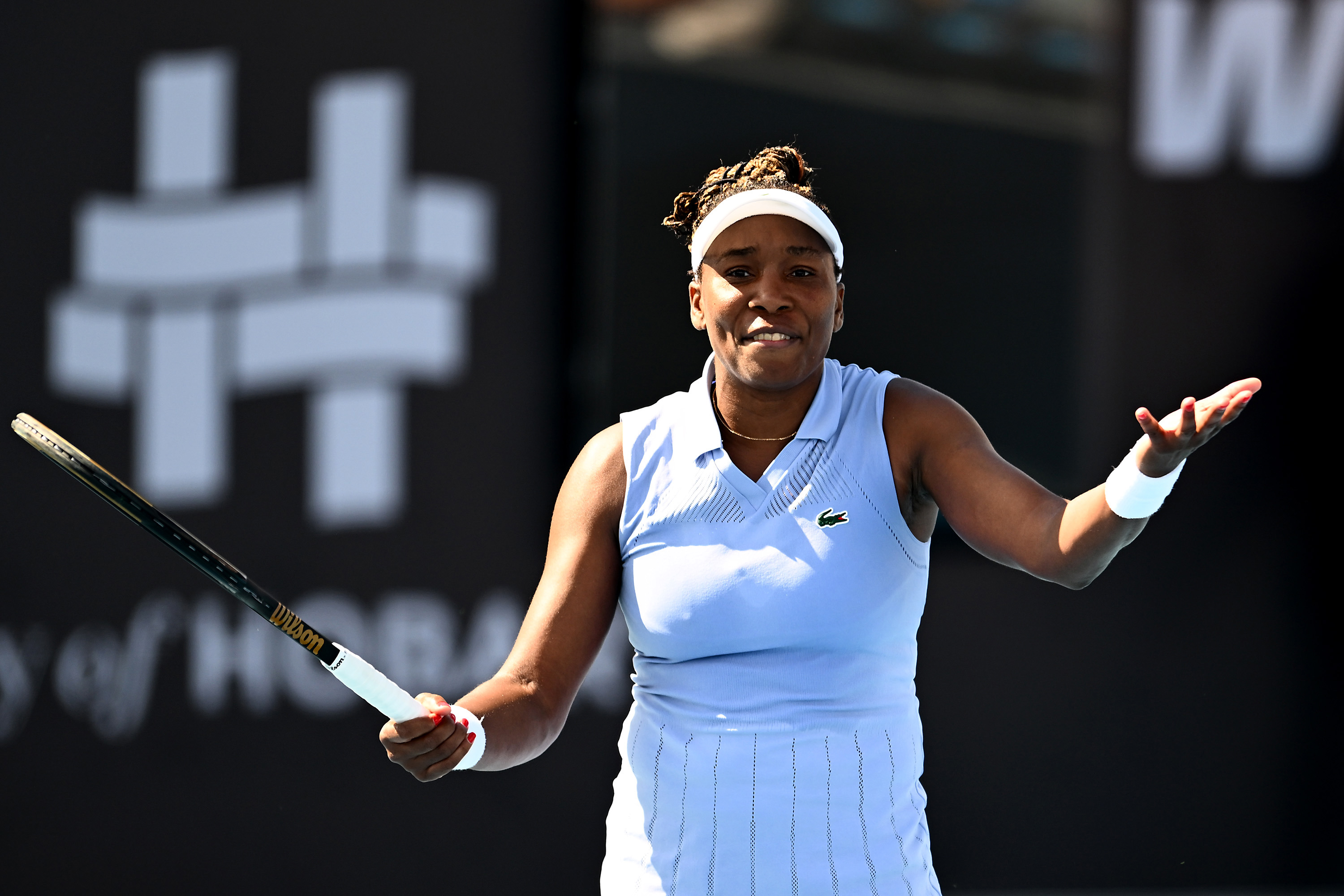 Aussie great queries wildcard for 45-year-old Venus