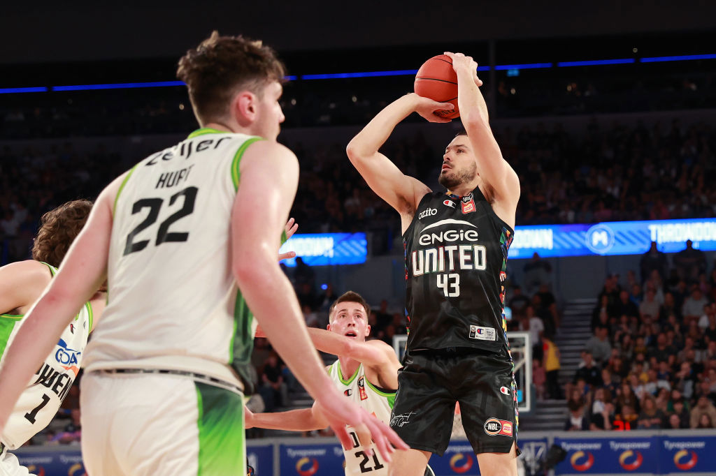 Chris Goulding of United shoots during the round five NBL match between Melbourne United and South East Melbourne Phoenix.