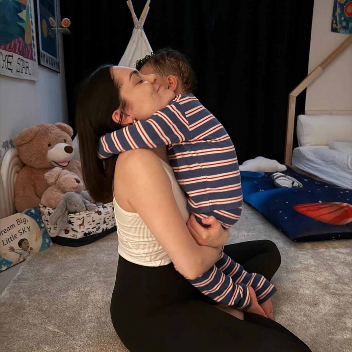 Singer Jessie J with her son