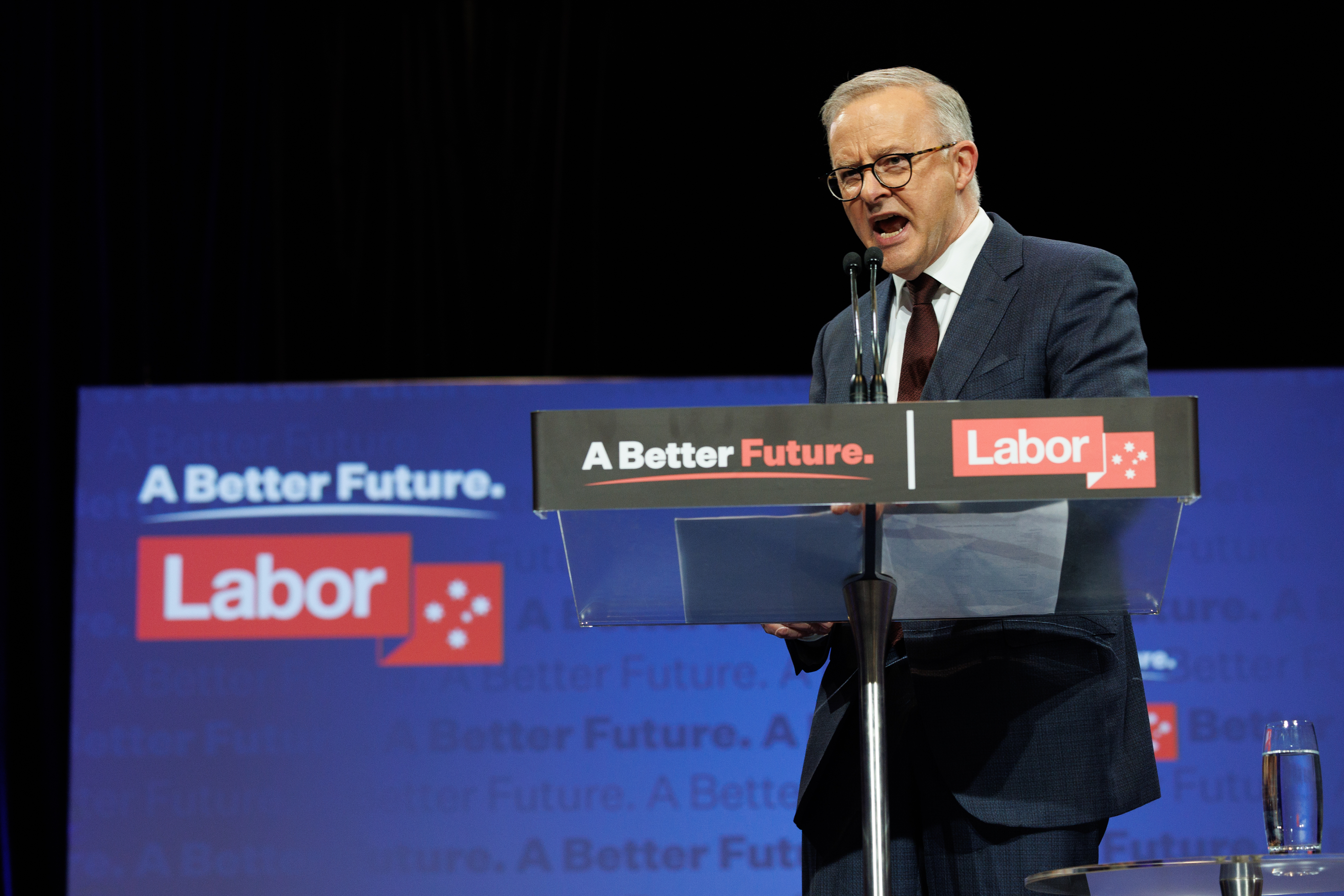 Opposition Leader Anthony Albanese during the Labor Campaign Rally at the Howard Smith Wharves in Brisbane, Queensland, on Sunday 15 May 2022. ausvotes22 fedpol Photo: Alex Ellinghausen