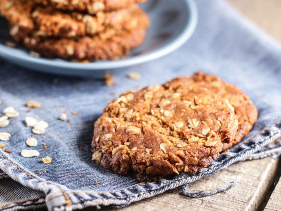 Classic Anzac biscuits