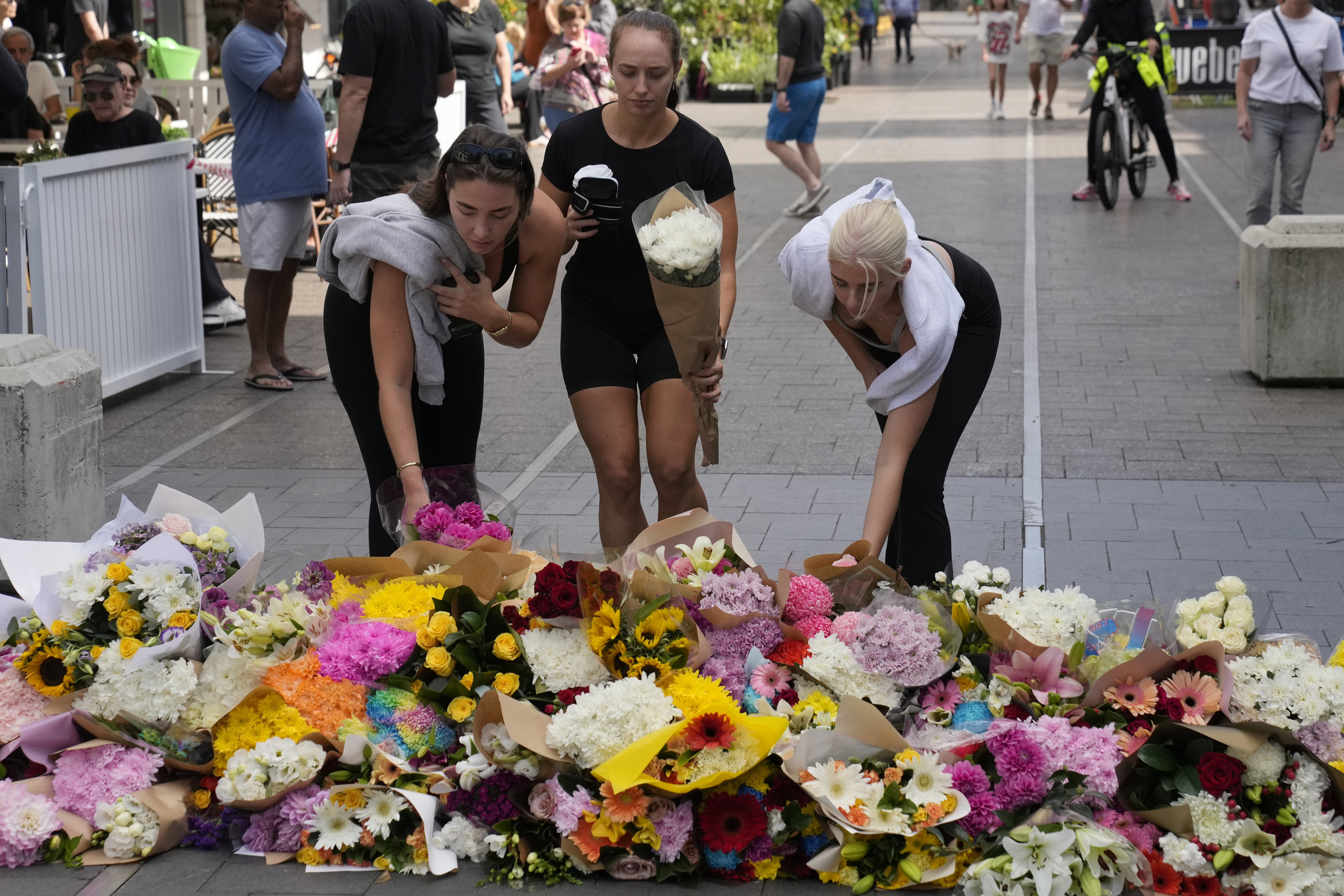 Bondi stabbing attack Sydney 