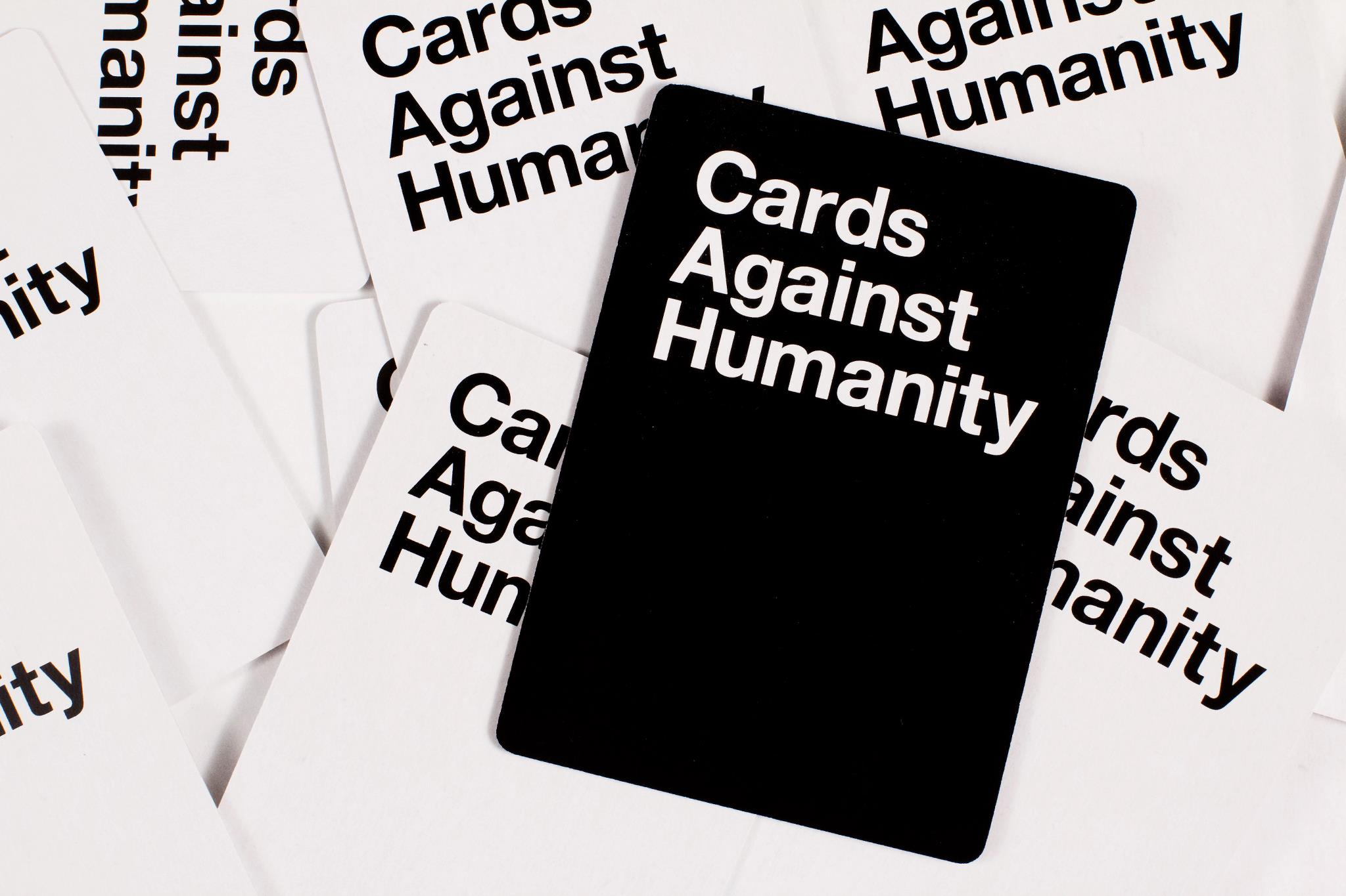 Cards Against Humanity es un juego de cartas popular.