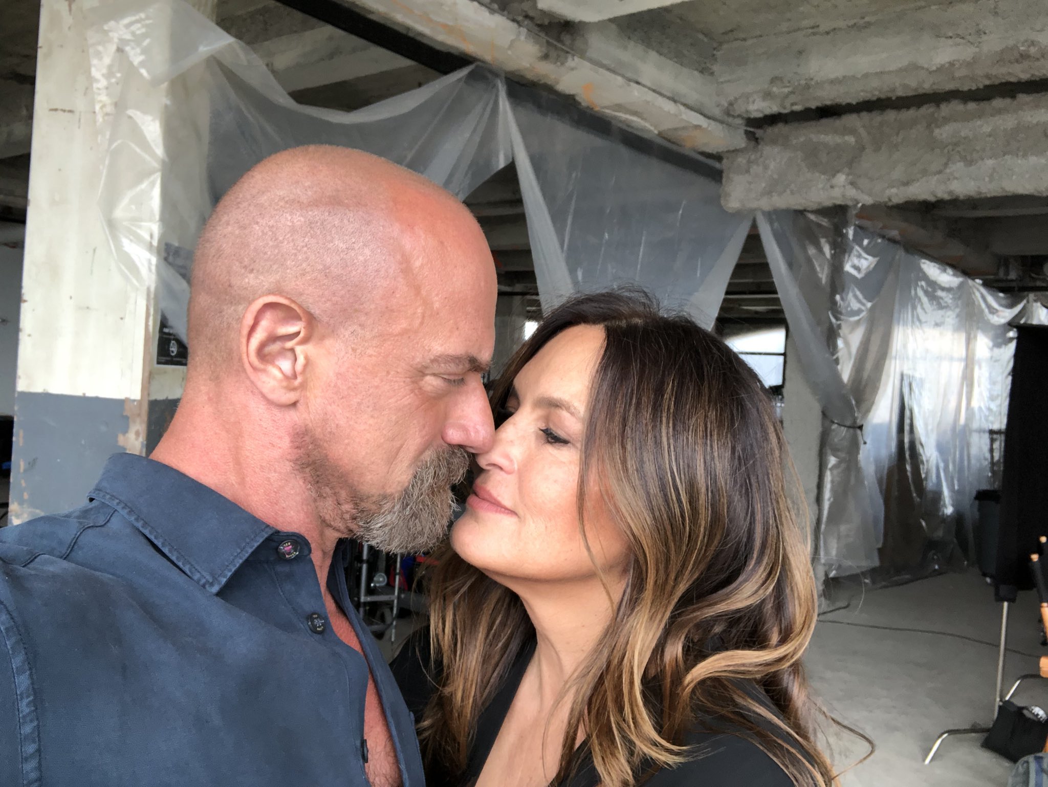 Law & Order: SVU stars Mariska Hargitay and Chris Meloni troll fans