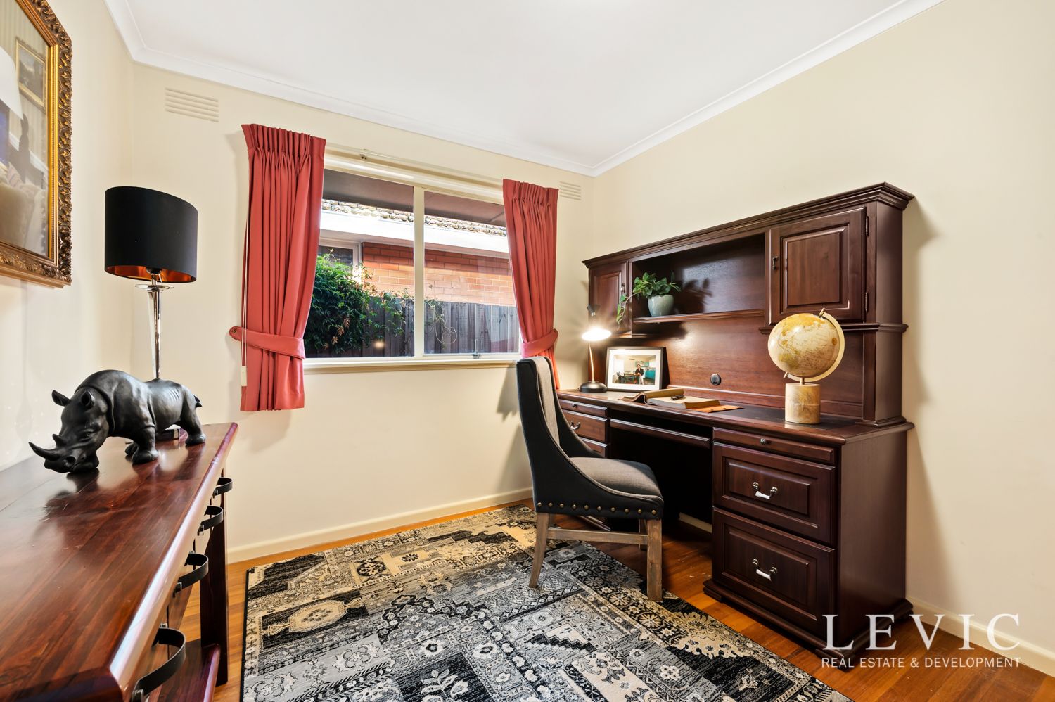 Julia Gillard's famous former Altona home for sale with unusual feature