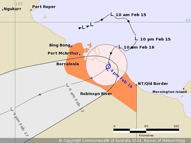 Tropical Cyclone Lincoln is crossing the southern Gulf of Carpentaria coast, according to meteorologists.