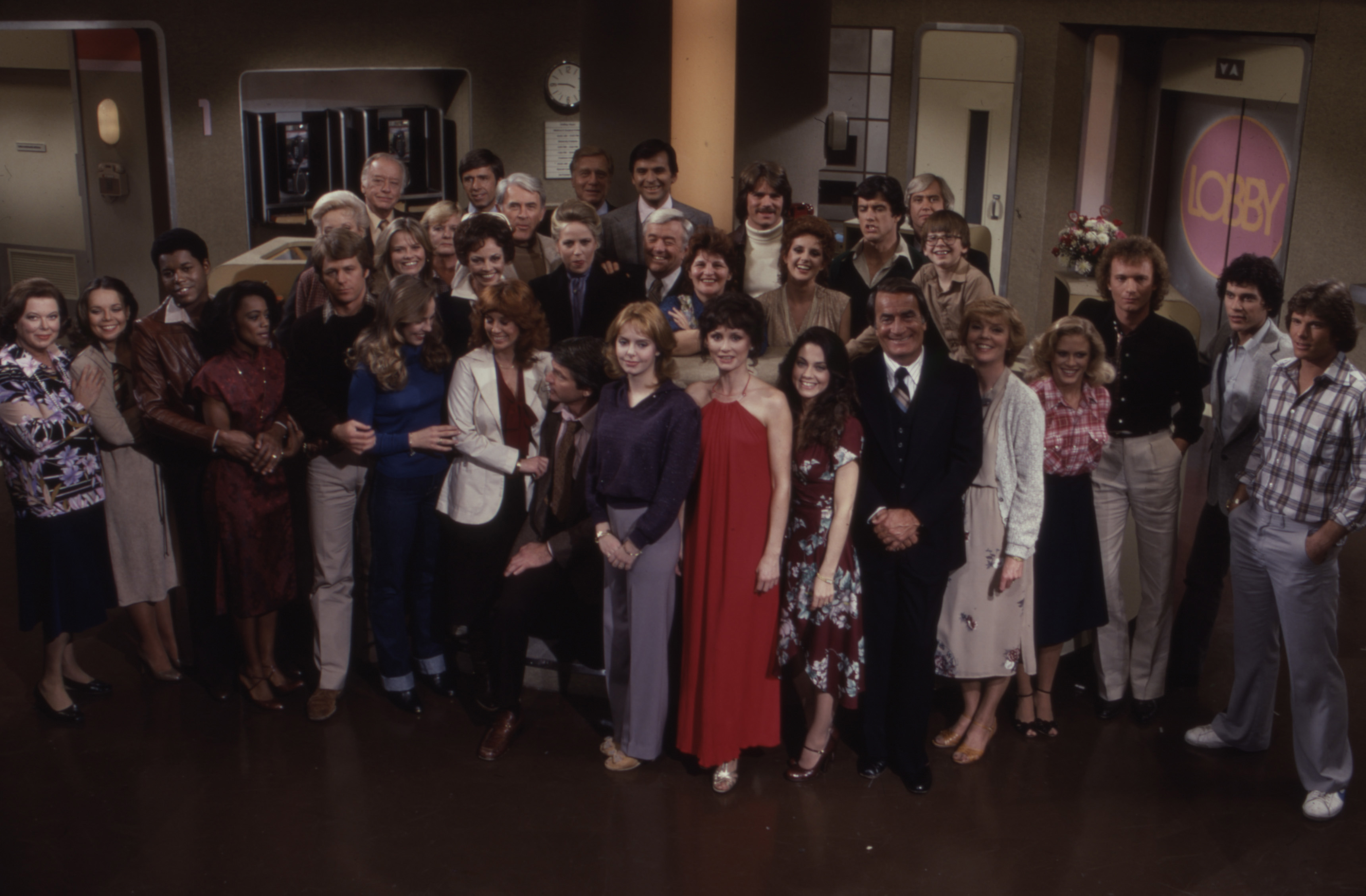 chris robinson dies general hospital and bold and the beautiful
