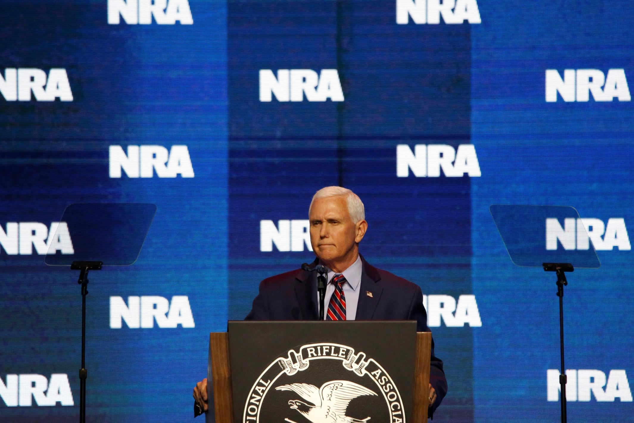 Mike Pence testifica ante el gran jurado sobre Donald Trump y los disturbios de 2021